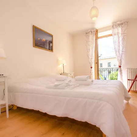 A Proche Pistes Avec Balcon Et Wifi - Fr-1-343-194 Chamonix